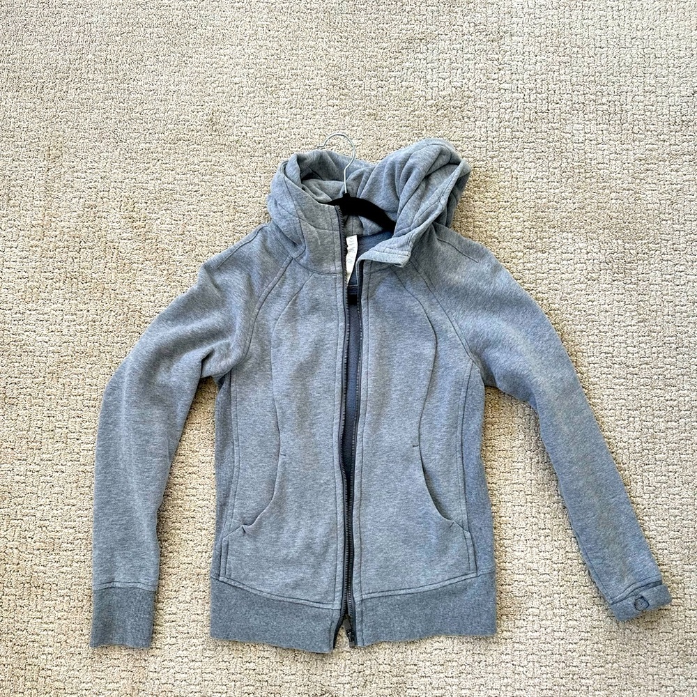 LuluLemon Scuba sweater Size 4
